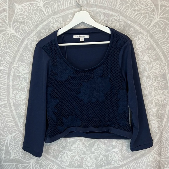 LC Lauren Conrad Blue Crop Top with Wide Scooped Neckline and 3/4 Sleeves - Picture 1 of 8